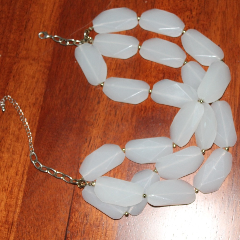 Chunky white stone necklace